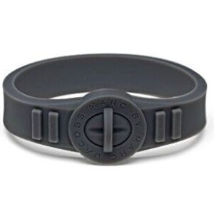 Marc by Marc Jacobs Black Silicone Rubber Standard Turnlock Bracelet - NWT